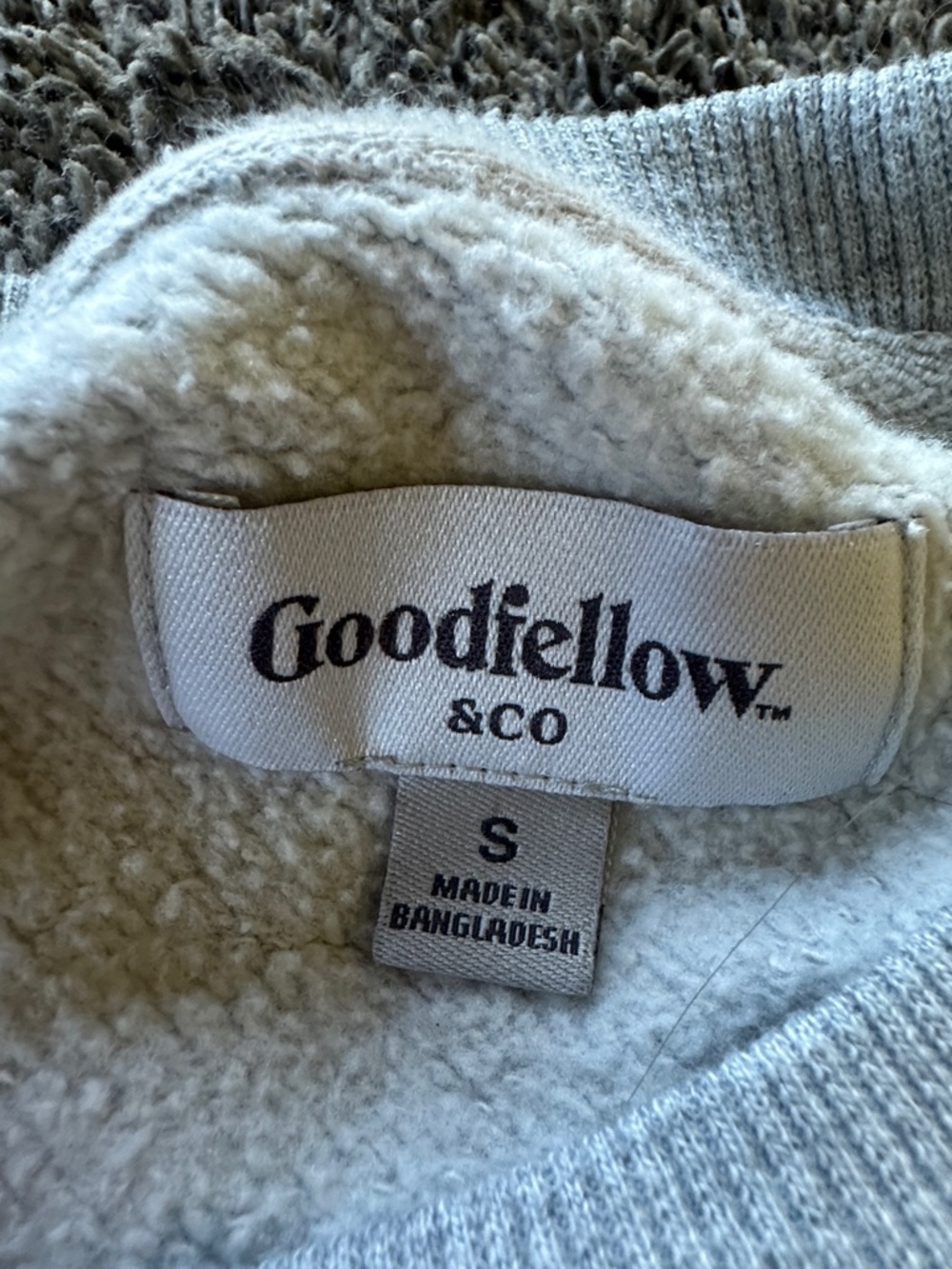 Goodfellow & Co Light Gray Crewneck Sweatshirt Unisex Relax Saturday Comfy Small - Picture 2 of 5